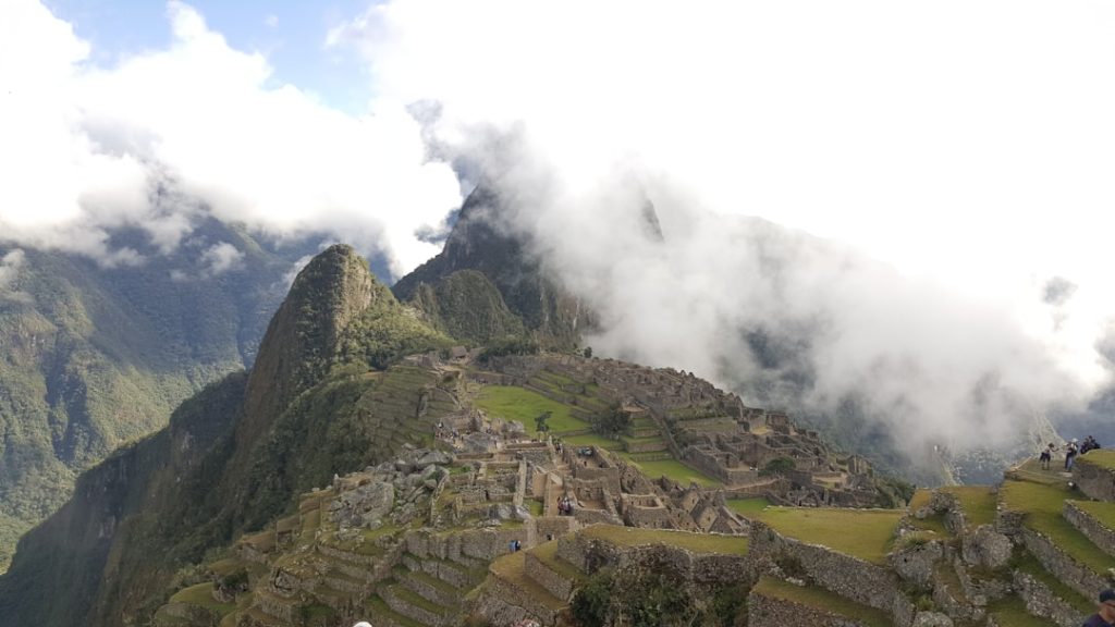 Cultural Highlights to Machu Picchu: Immersive Interactions Along the Way Cultural Highlights to Machu Picchu: Immersive Interactions Along the Way